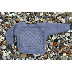 PETITE FLAGERMUS BLUSE